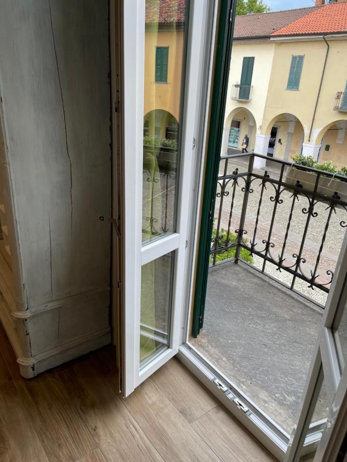 Green Appartamenti I Portici Nel Centro Storico Melzo Luaran gambar